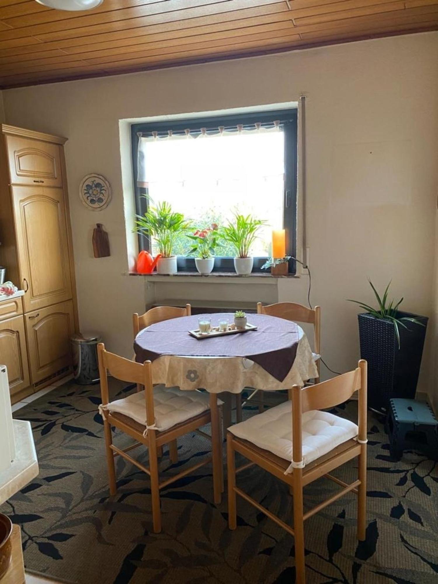 Haus Willi Apartment Asslar Ngoại thất bức ảnh